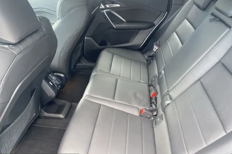 BMW iX1 (Seria X) din 2023 cu 74.483 km - oferta BMW212337 - foto 9