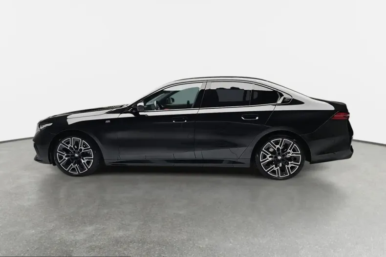 BMW 520 (Seria 5) din 2025 cu 28.861 km - oferta BMW212338 - foto 5