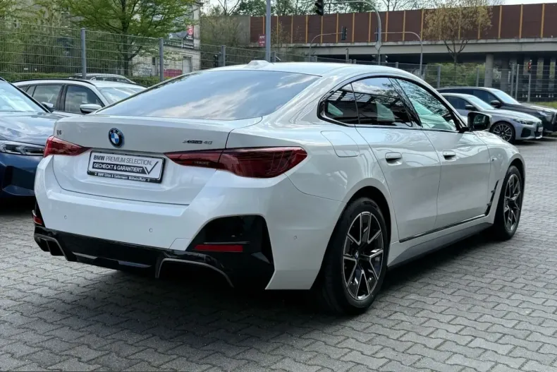 BMW i4 (Seria 4) din 2025 cu 18.050 km - oferta BMW212339 - foto 3