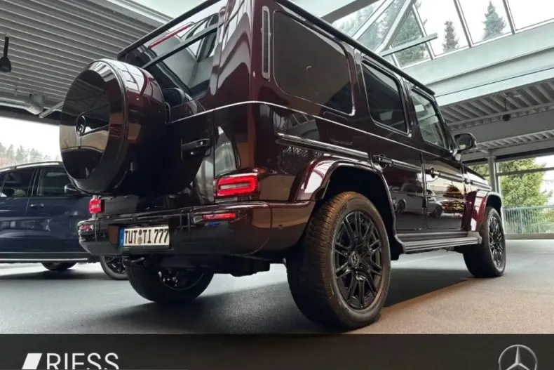 Mercedes-Benz G 450 (Clasa G) din 2025 cu 9.000 km - oferta MER212343 - foto 6