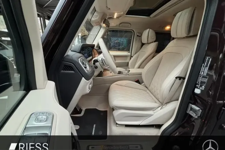 Mercedes-Benz G 450 (Clasa G) din 2025 cu 9.000 km - oferta MER212343 - foto 18