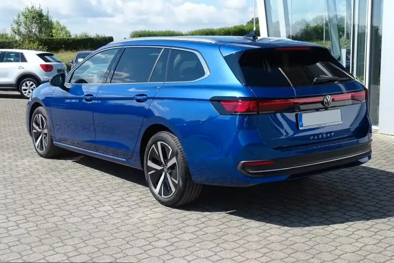 Volkswagen Passat din 2025 cu 19.850 km - oferta VOL212344 - foto 3