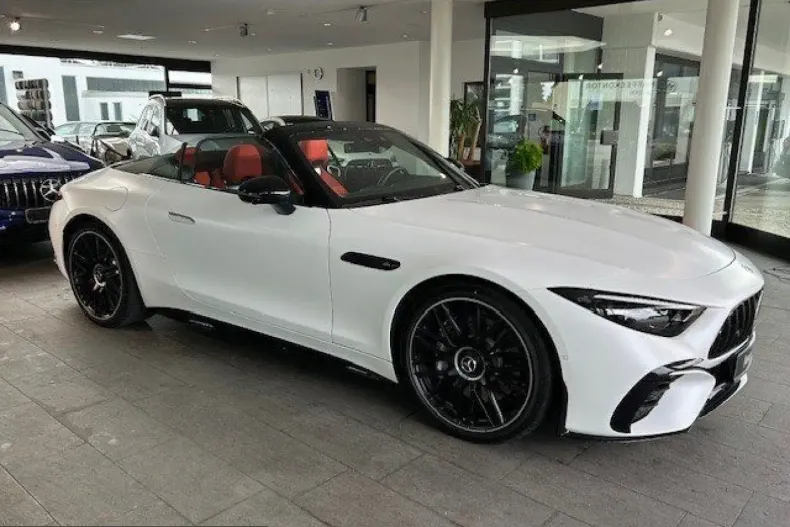Mercedes-Benz SL 43 AMG (Clasa SL) din 2023 cu 11.496 km - oferta MER212353 - foto 3