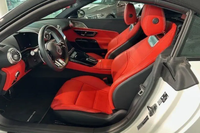 Mercedes-Benz SL 43 AMG (Clasa SL) din 2023 cu 11.496 km - oferta MER212353 - foto 10