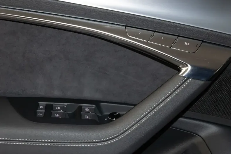 Audi A7 din 2023 cu 45.571 km - oferta AUD212358 - foto 14