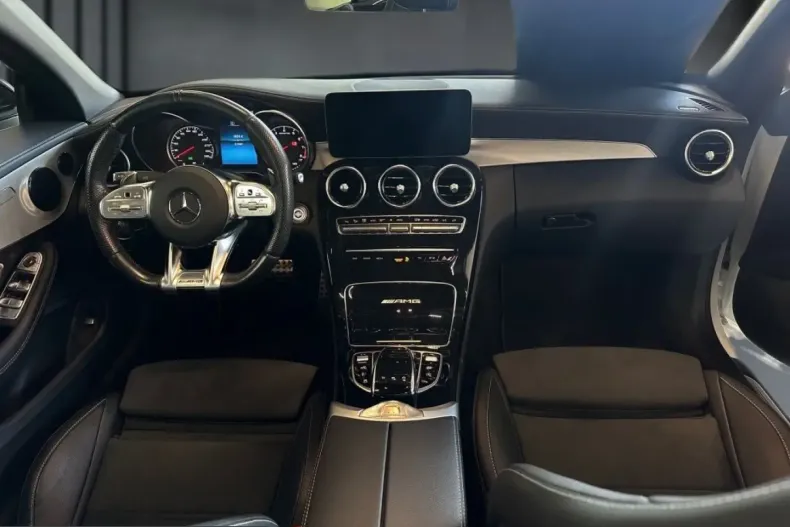 Mercedes-Benz C 63 AMG (Clasa C) din 2022 cu 51.946 km - oferta MER212362 - foto 13