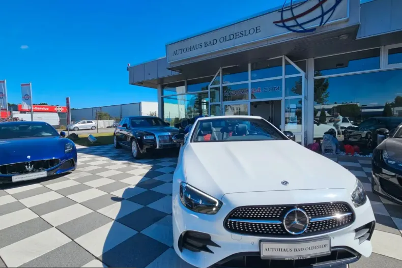 Mercedes-Benz E 450 (Clasa E) din 2023 cu 11.800 km - oferta MER212364 - foto 3