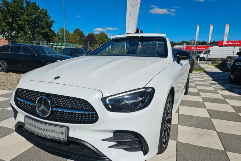 Mercedes-Benz E 450 (Clasa E) din 2023 cu 11.800 km - oferta MER212364 - foto 5