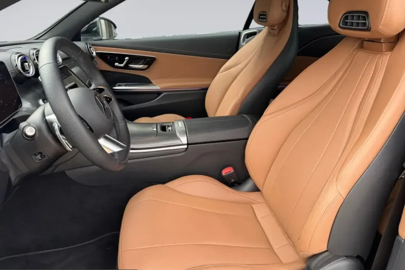 Mercedes-Benz CLE 200 (Clasa CLE) din 2024 cu 10.622 km - oferta MER212371 - foto 11