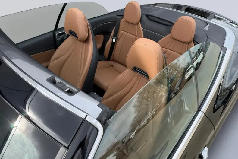 Mercedes-Benz CLE 200 (Clasa CLE) din 2024 cu 10.622 km - oferta MER212371 - foto 13