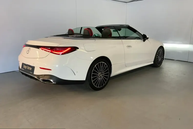 Mercedes-Benz CLE 300 (Clasa CLE) din 2024 cu 18.412 km - oferta MER212379 - foto 4
