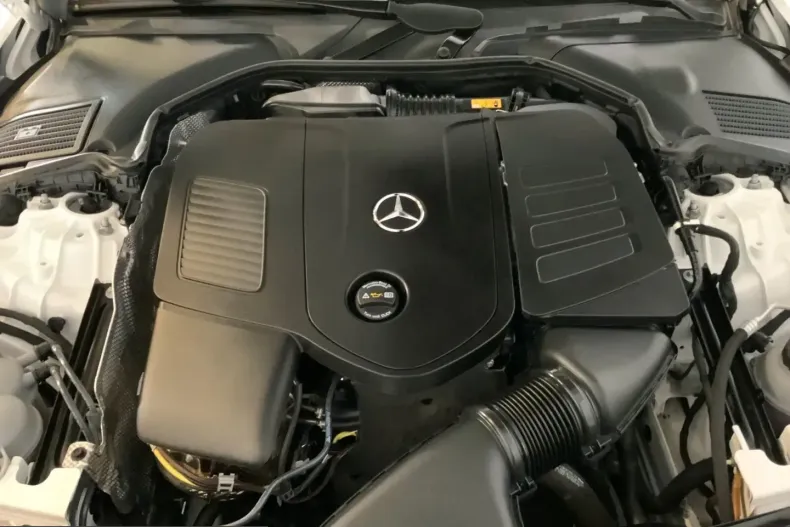 Mercedes-Benz CLE 300 (Clasa CLE) din 2024 cu 18.412 km - oferta MER212379 - foto 13