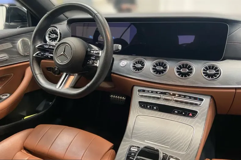 Mercedes-Benz E 400 (Clasa E) din 2023 cu 55.592 km - oferta MER212383 - foto 8