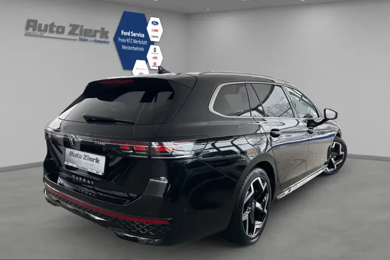 Volkswagen Passat din 2025 cu 25.800 km - oferta VOL212390 - foto 4