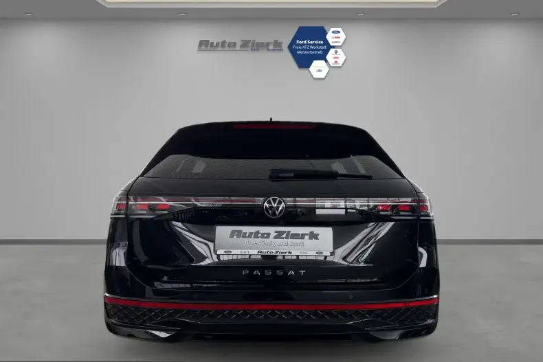 Volkswagen Passat din 2025 cu 25.800 km - oferta VOL212390 - foto 5