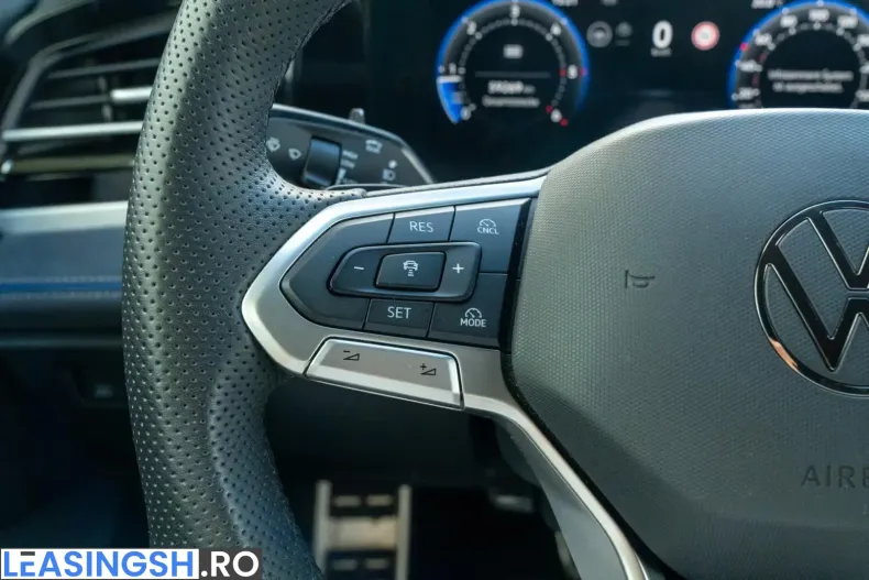 Volkswagen Passat din 2025 cu 59.367 km - oferta VOL212391 - foto 11
