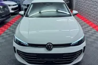 Volkswagen Passat Variant din 2024 cu 22.600 km - oferta VOL212392 - foto 2