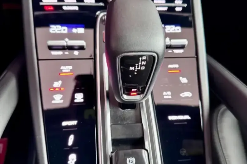 Porsche Cayenne din 2021 cu 33.704 km - oferta POR212394 - foto 17