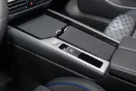 Volkswagen Passat din 2025 cu 14.100 km - oferta VOL212396 - foto 15