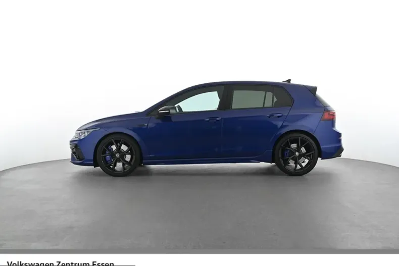 Volkswagen Golf din 2023 cu 23.711 km - oferta VOL212397 - foto 3