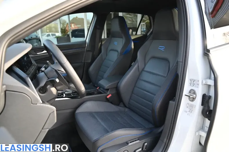 Volkswagen Golf din 2023 cu 47.896 km - oferta VOL212398 - foto 17