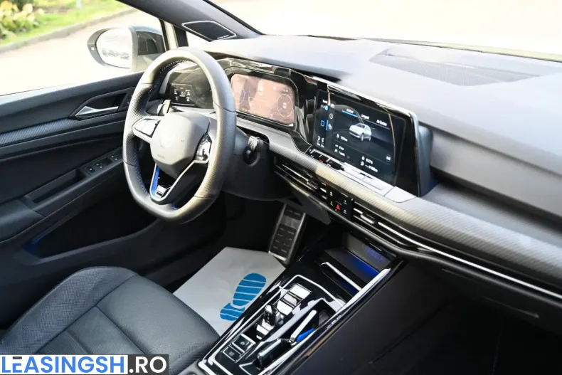 Volkswagen Golf din 2023 cu 47.896 km - oferta VOL212398 - foto 23