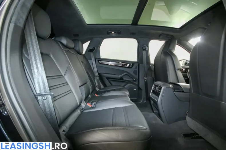 Porsche Cayenne din 2021 cu 83.658 km - oferta POR212399 - foto 19