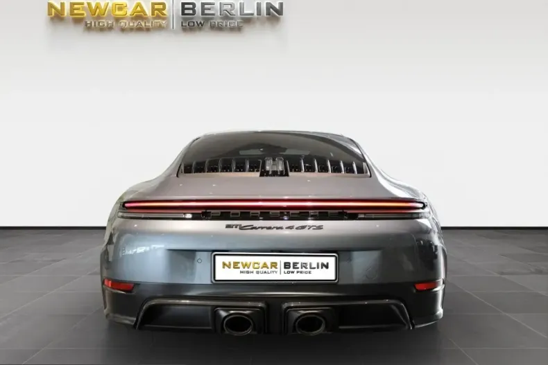 Porsche 911 din 2025 cu 5.500 km - oferta POR212403 - foto 4