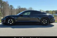 Porsche Taycan din 2023 cu 43.900 km - oferta POR212407 - foto 2