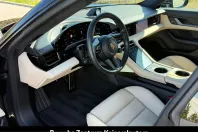 Porsche Taycan din 2023 cu 43.900 km - oferta POR212407 - foto 4