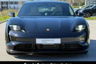 Porsche Taycan din 2023 cu 43.900 km - oferta POR212407 - foto 9