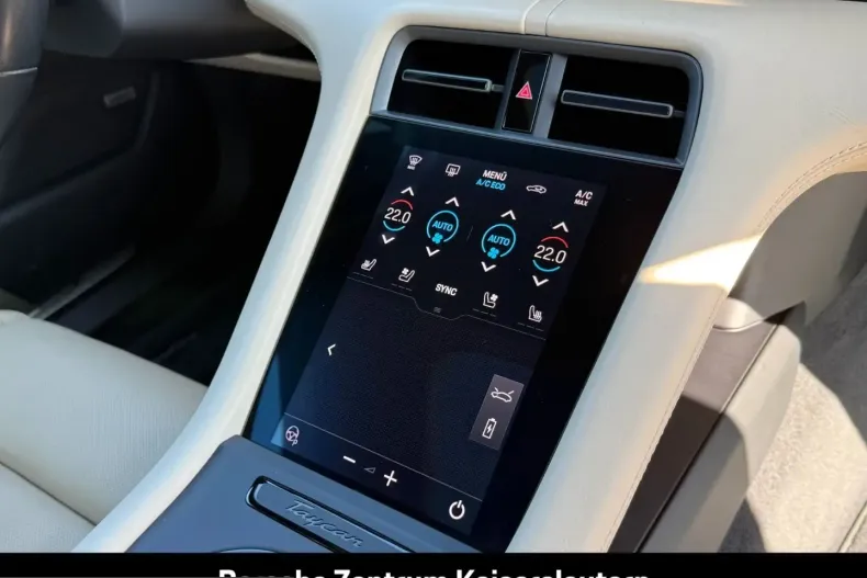 Porsche Taycan din 2023 cu 43.900 km - oferta POR212407 - foto 38