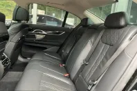 BMW 750 (Seria 7) din 2021 cu 66.200 km - oferta BMW212408 - foto 14