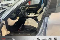 Porsche Taycan din 2024 cu 8.763 km - oferta POR212409 - foto 2