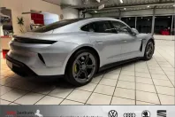 Porsche Taycan din 2024 cu 8.763 km - oferta POR212409 - foto 3