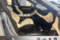 Porsche Taycan din 2024 cu 8.763 km - oferta POR212409 - foto 15