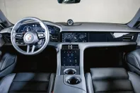 Porsche Taycan din 2024 cu 15.300 km - oferta POR212410 - foto 16