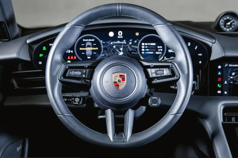 Porsche Taycan din 2024 cu 15.300 km - oferta POR212410 - foto 17