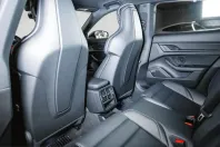 Porsche Taycan din 2024 cu 15.300 km - oferta POR212410 - foto 22