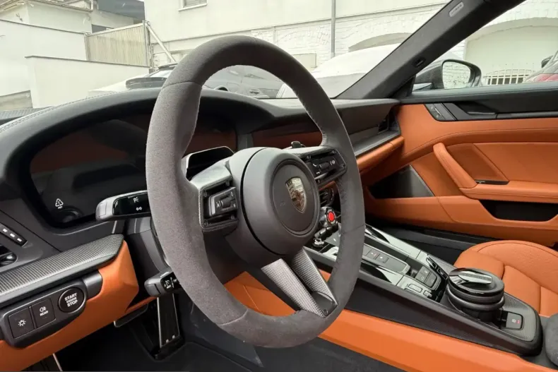 Porsche 992 din 2026 cu 100 km - oferta POR212412 - foto 20