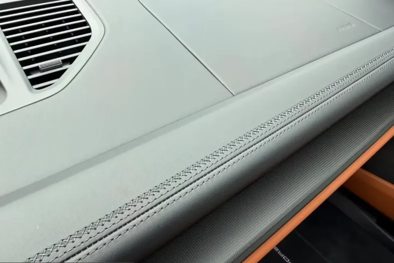 Porsche 992 din 2026 cu 100 km - oferta POR212412 - foto 25