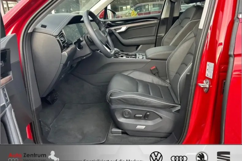 Volkswagen Touareg din 2024 cu 12.000 km - oferta VOL212415 - foto 12