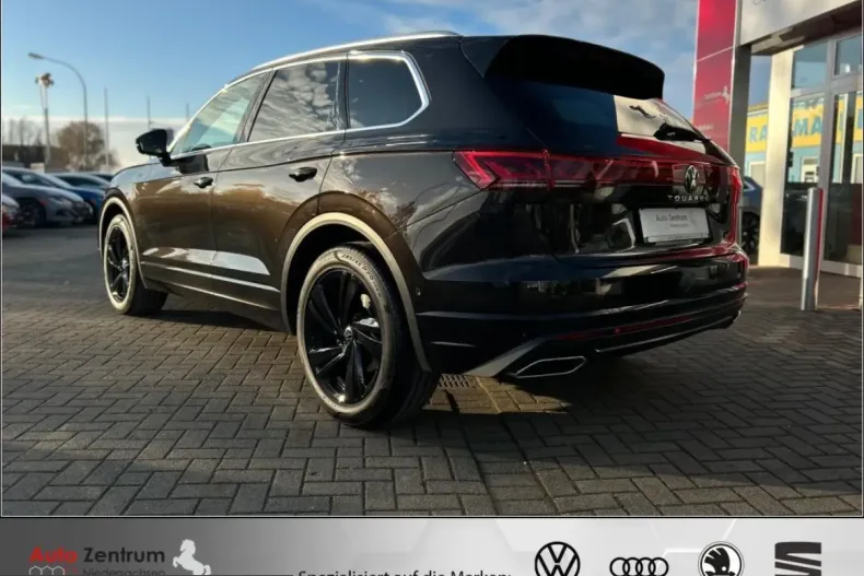 Volkswagen Touareg din 2025 cu 14.000 km - oferta VOL212416 - foto 8