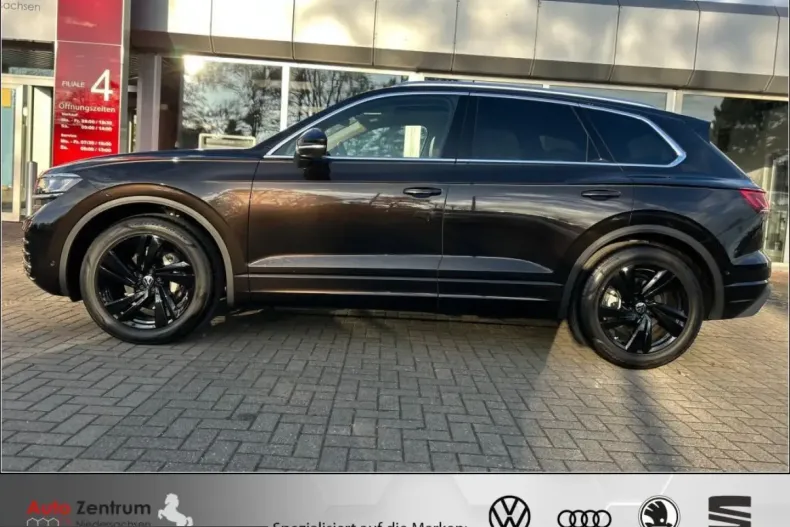 Volkswagen Touareg din 2025 cu 14.000 km - oferta VOL212416 - foto 9
