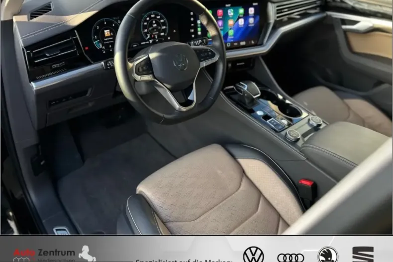 Volkswagen Touareg din 2025 cu 14.000 km - oferta VOL212416 - foto 10
