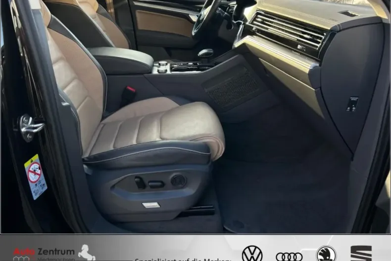 Volkswagen Touareg din 2025 cu 14.000 km - oferta VOL212416 - foto 15