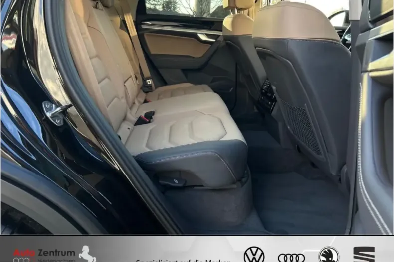 Volkswagen Touareg din 2025 cu 14.000 km - oferta VOL212416 - foto 16