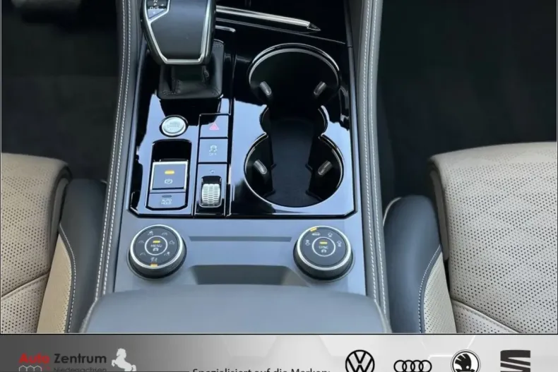 Volkswagen Touareg din 2025 cu 14.000 km - oferta VOL212416 - foto 21