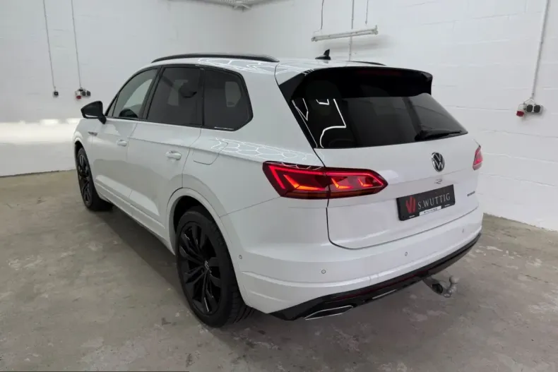 Volkswagen Touareg din 2023 cu 26.000 km - oferta VOL212418 - foto 11