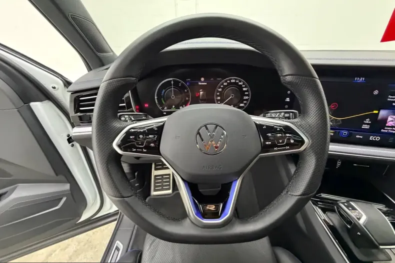 Volkswagen Touareg din 2023 cu 26.000 km - oferta VOL212418 - foto 22